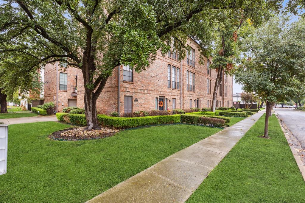 6262 Swiss Avenue, Unit B, Dallas, TX 75214 Compass