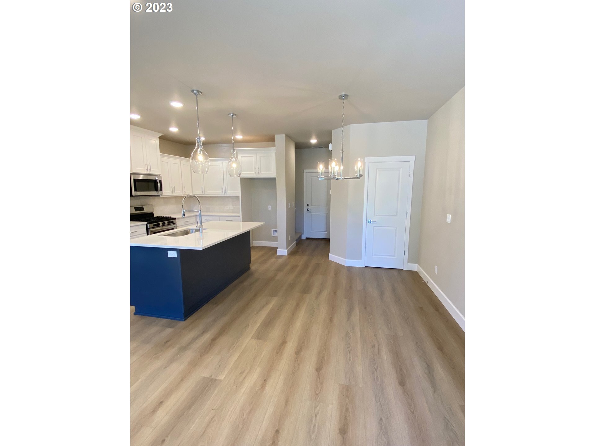 18226 Southwest Barrows Road, Unit 59 Beaverton, OR 97007 - Photo 5 of 26 Gallery Image 5