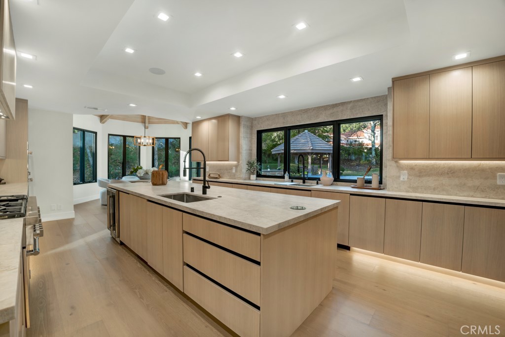 29269 Wagon Road Agoura Hills, CA 91301 - Photo 11 of 53