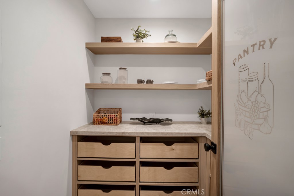 29269 Wagon Road Agoura Hills, CA 91301 - Photo 17 of 53