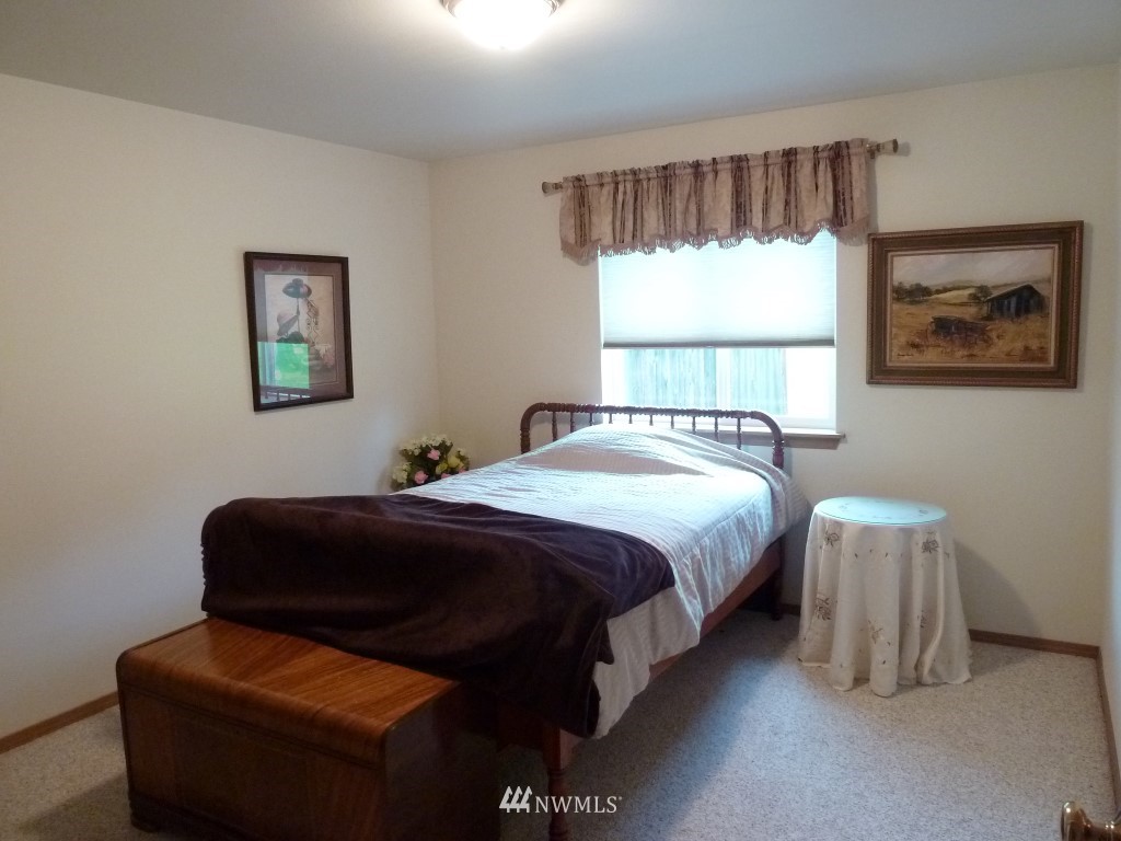 2608 Graf Road Centralia, WA 98531 - Photo 10 of 25 Gallery Image 10