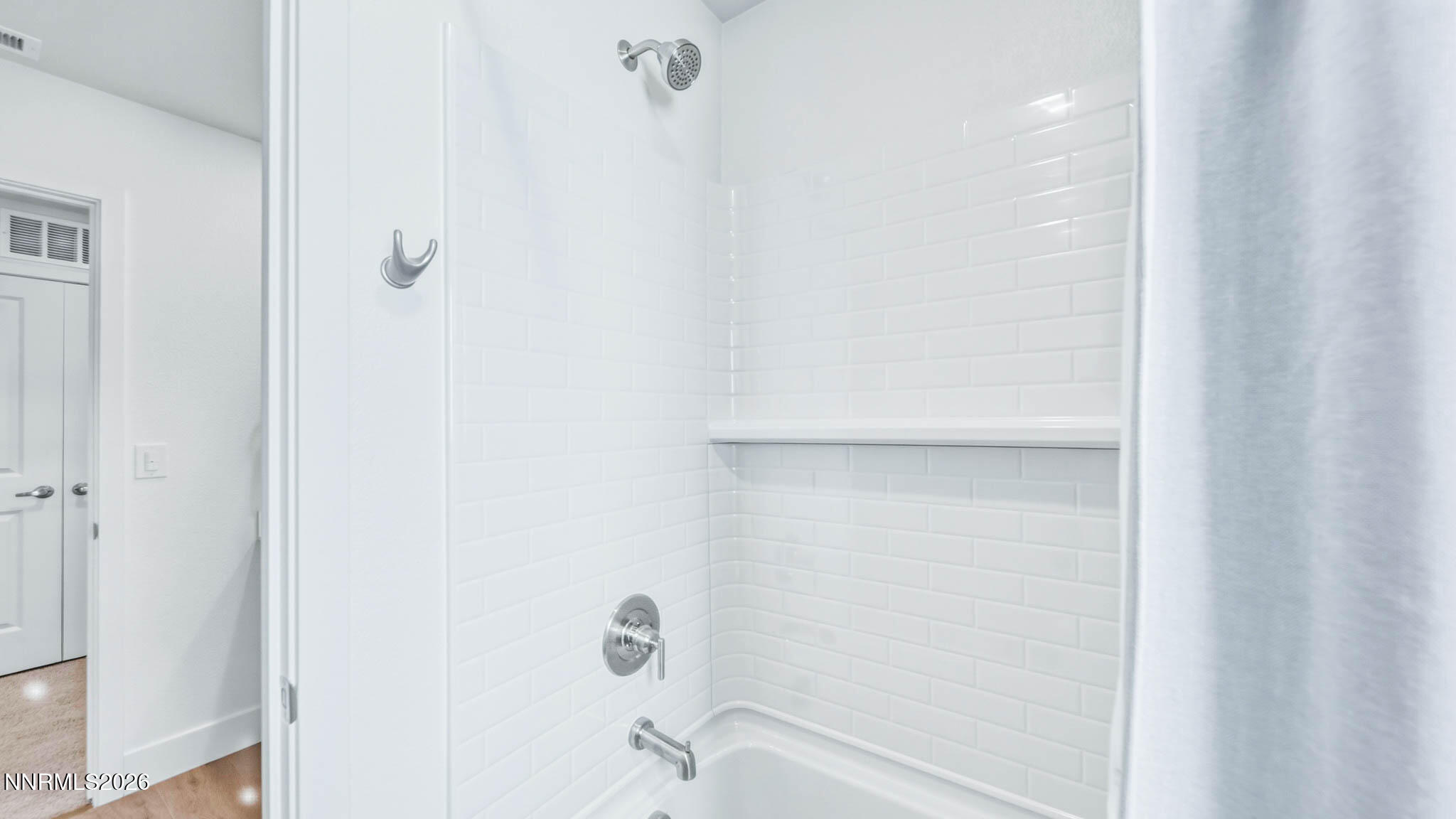 3615 George Sullivan Parkway Reno, NV 89512 - Photo 26 of 29 Secondary Bathroom