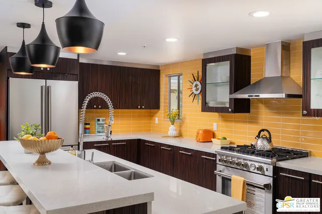 $559,900 | 588 East San Lorenzo Road, Unit 102, Palm Springs, CA 92264