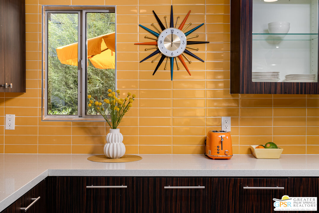 588 East San Lorenzo Road, Unit 102 Palm Springs, CA 92264 - Photo 14 of 75