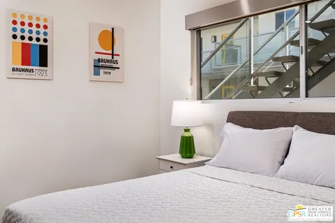 $559,900 | 588 East San Lorenzo Road, Unit 102, Palm Springs, CA 92264