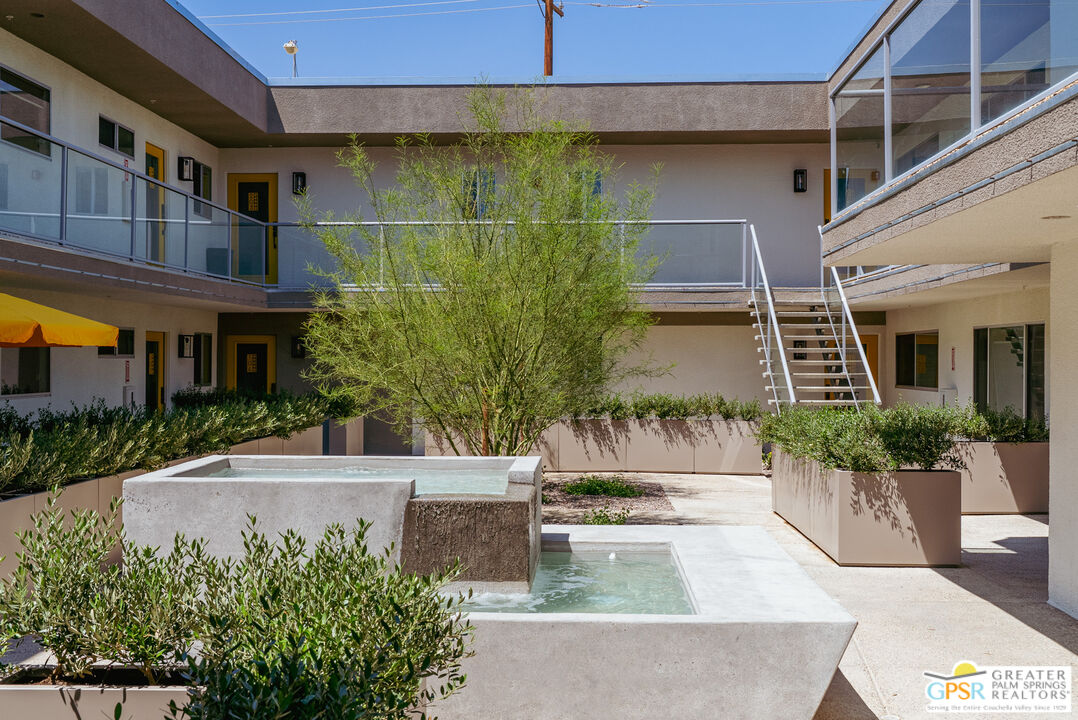 588 East San Lorenzo Road, Unit 102 Palm Springs, CA 92264 - Photo 43 of 75