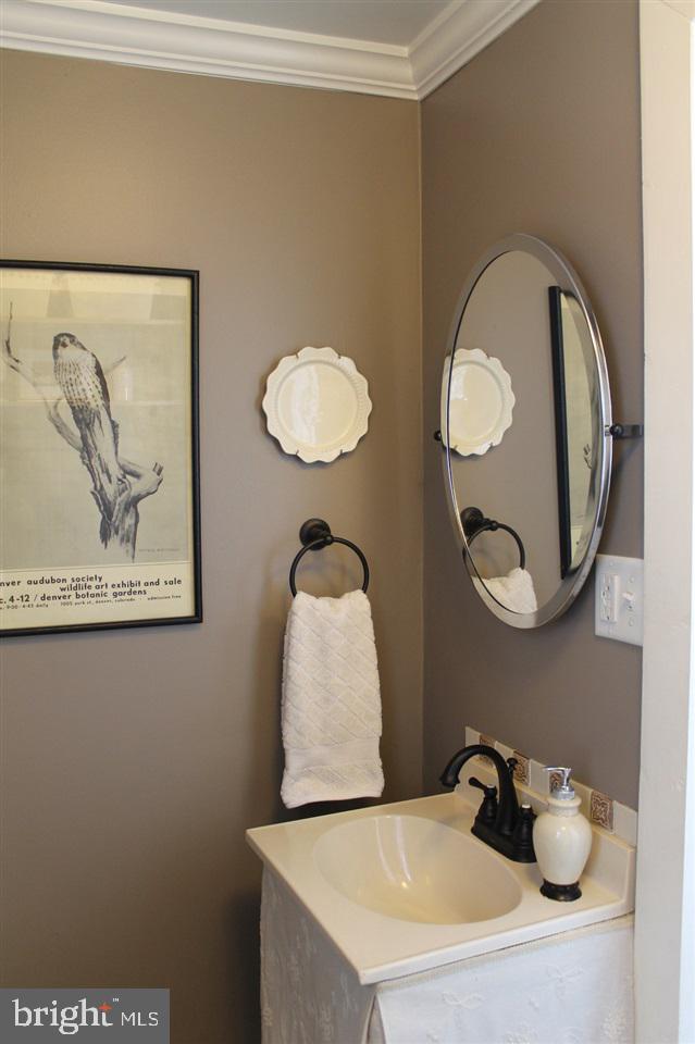 824 West Trindle Road Mechanicsburg, PA 17055 - Photo 12 of 22 Gallery Image 12