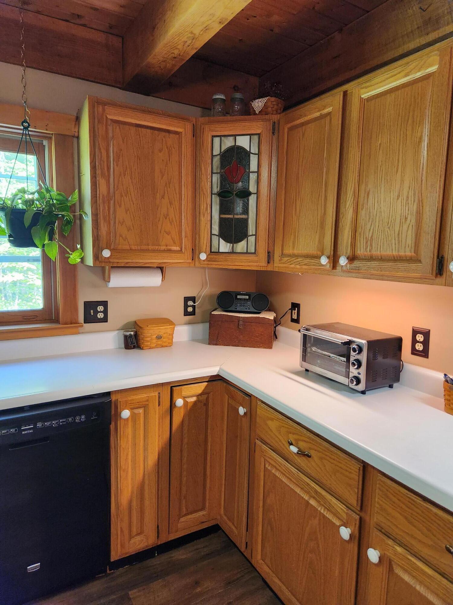 41 Bauneg Beg Road Sanford, ME 04073 - Photo 11 of 41 Kitchen