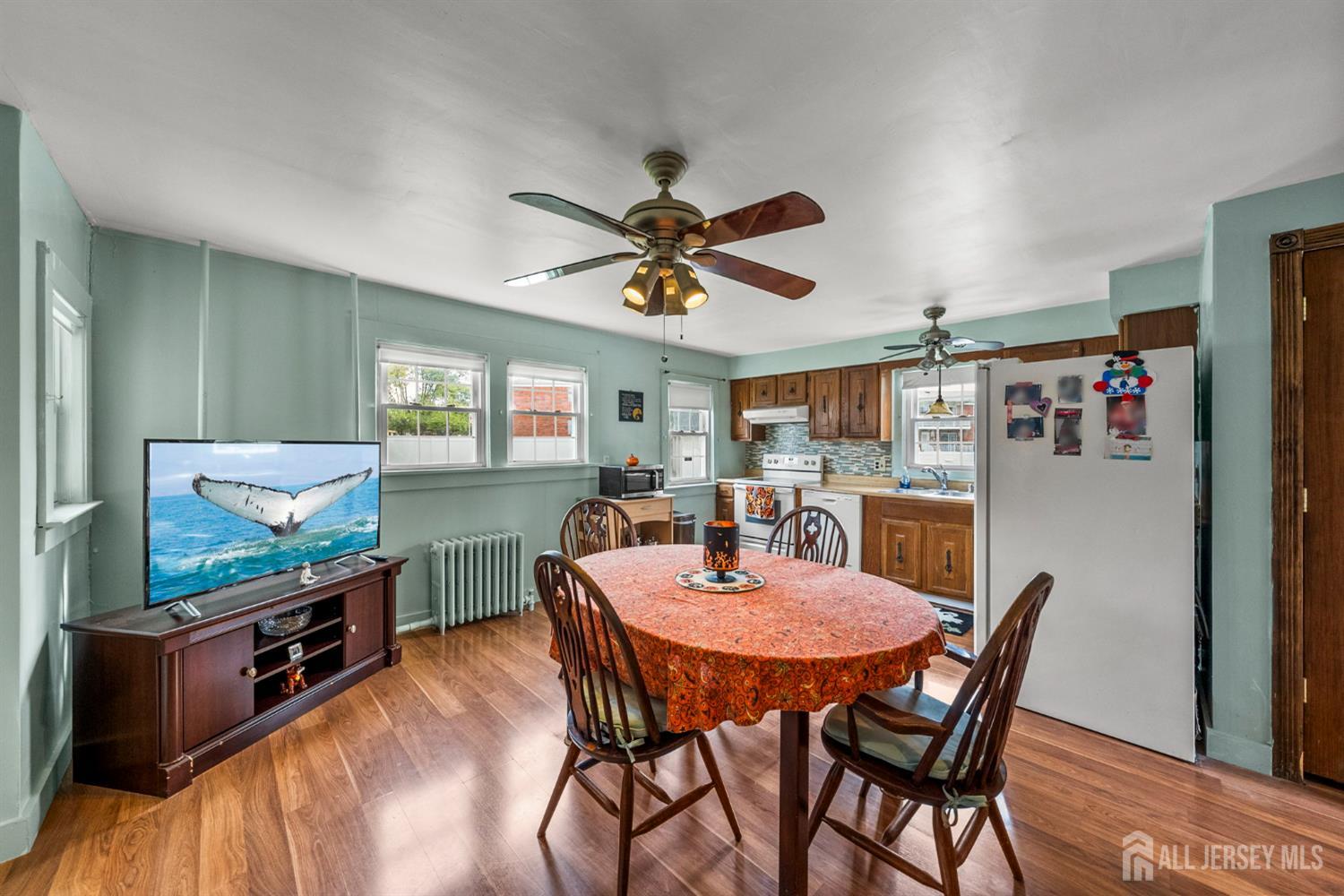 202 Ravine Drive Matawan, NJ 07747 - Photo 10 of 41 a dining room with furniture and window