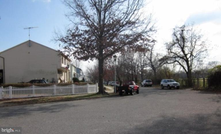 8503 Summit Road Pasadena, MD 21122 - Photo 2 of 3 Street View