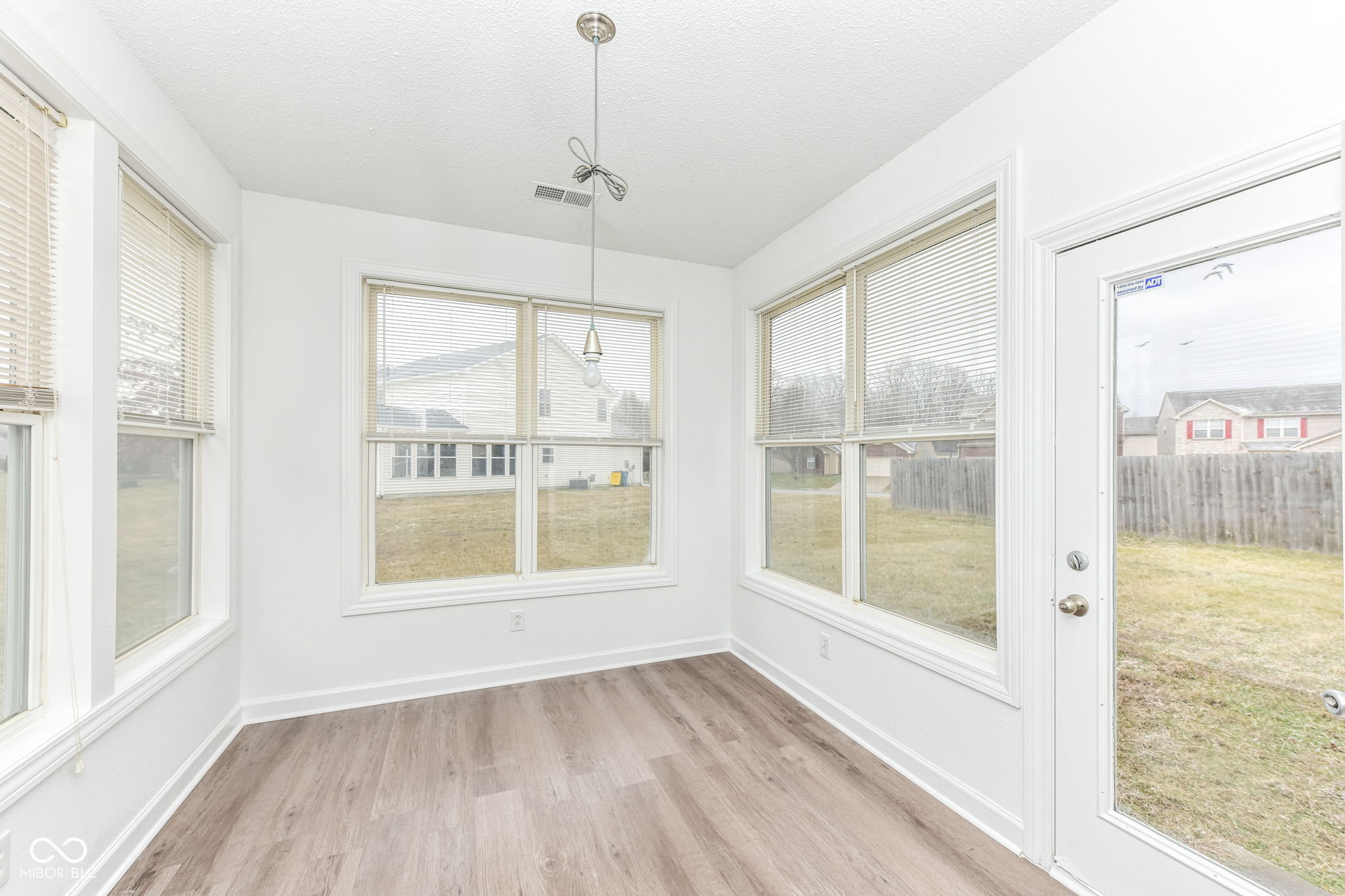 11035 Cool Winds Way Fishers, IN 46037 - Photo 11 of 25