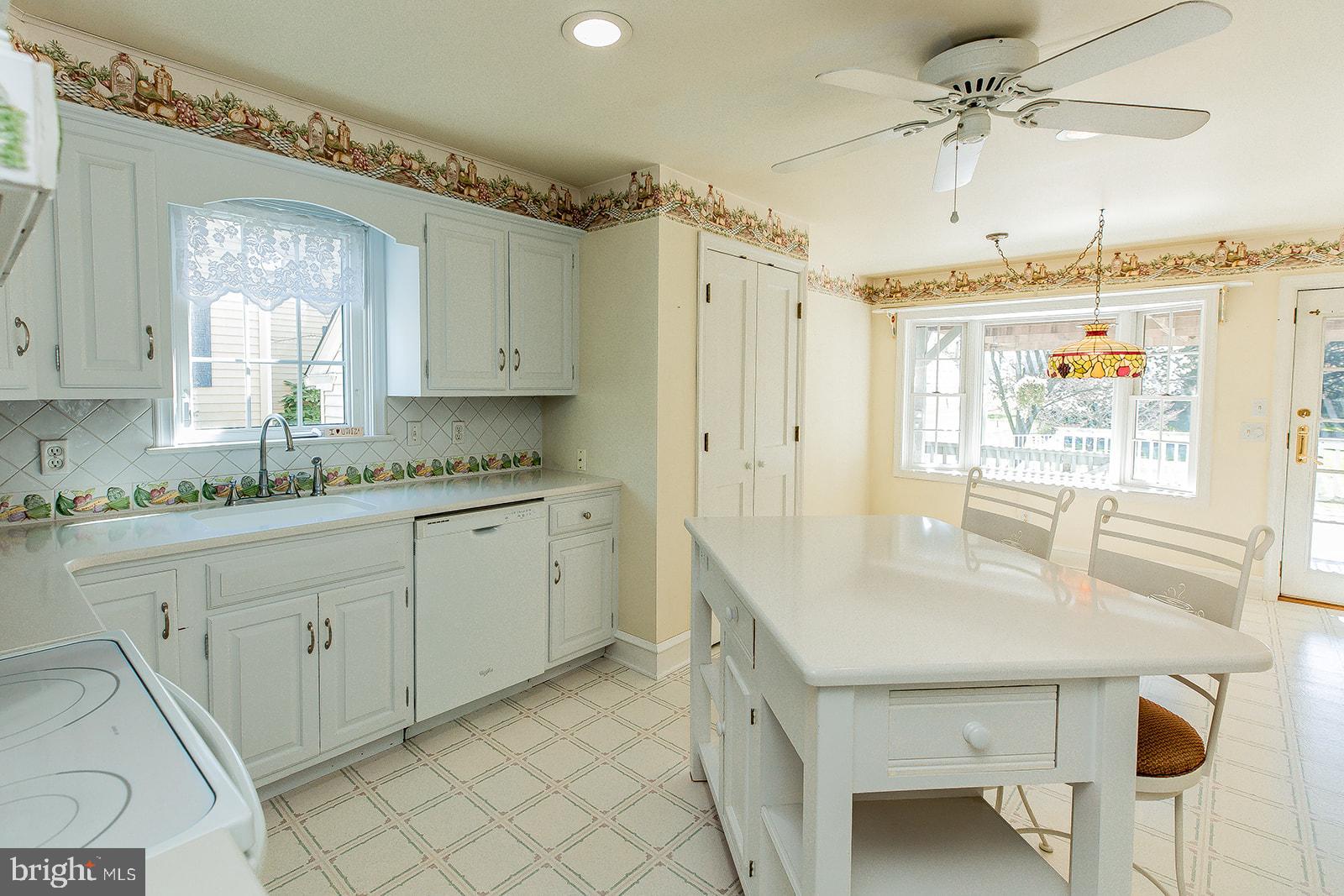 120 West 3rd Avenue Lititz, PA 17543 - Photo 13 of 86