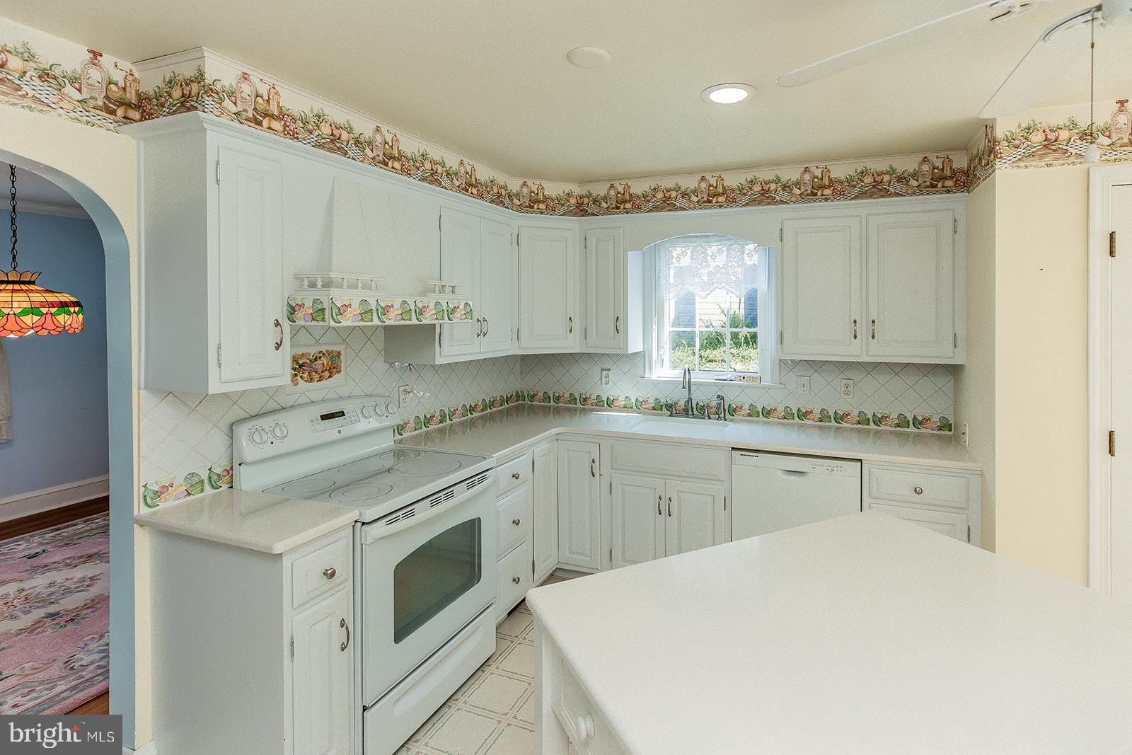 120 West 3rd Avenue Lititz, PA 17543 - Photo 16 of 86