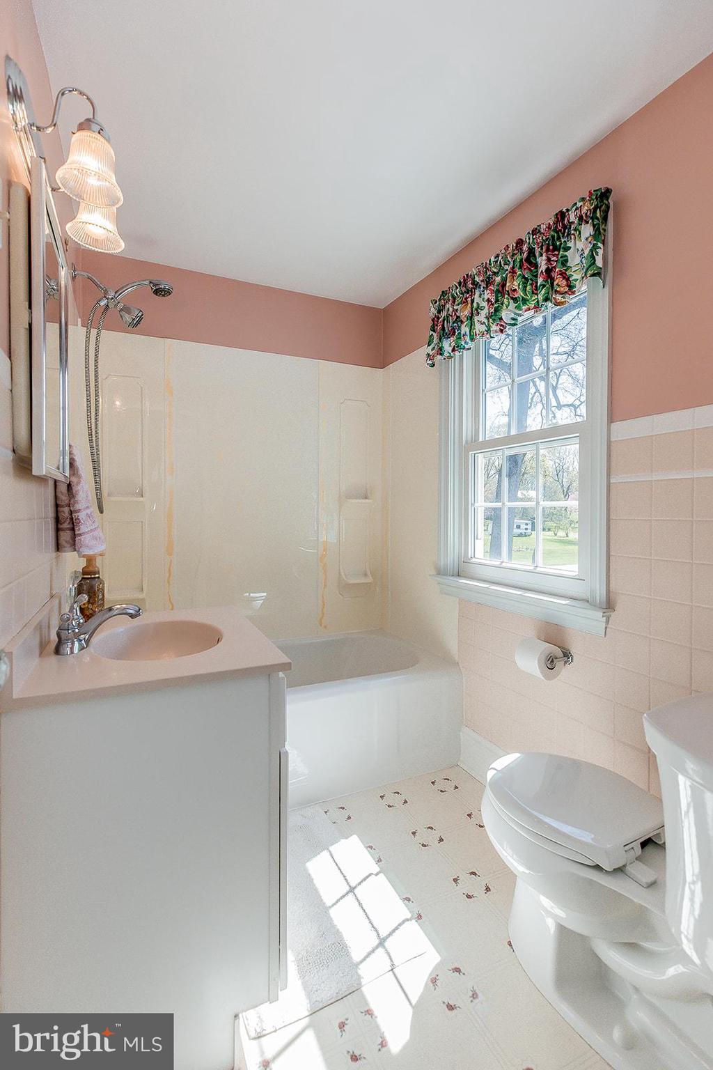 120 West 3rd Avenue Lititz, PA 17543 - Photo 55 of 86