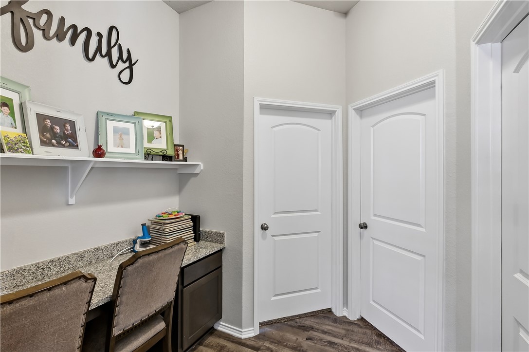 2721 Porter's Way Bryan, TX 77803 - Photo 11 of 17 Great study nook in the hallway