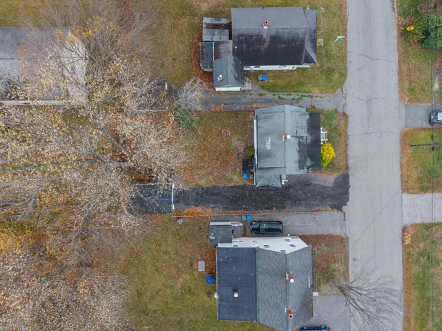 $400,000 | 184 Central Street, Westbrook, ME 04092