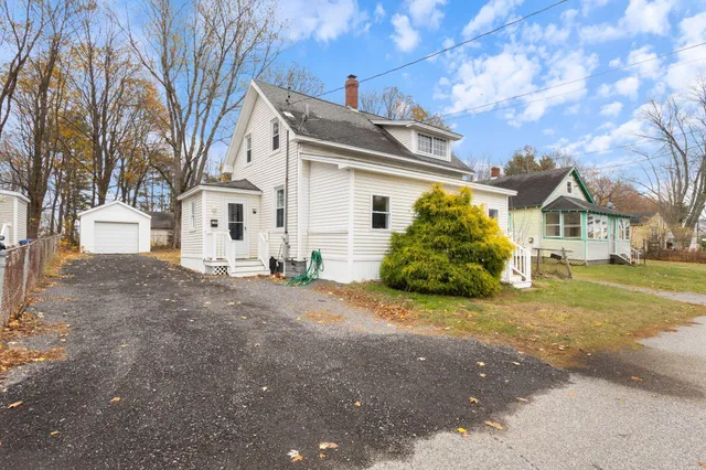 $400,000 | 184 Central Street, Westbrook, ME 04092