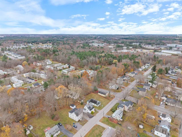 $412,900 | 184 Central Street, Westbrook, ME 04092