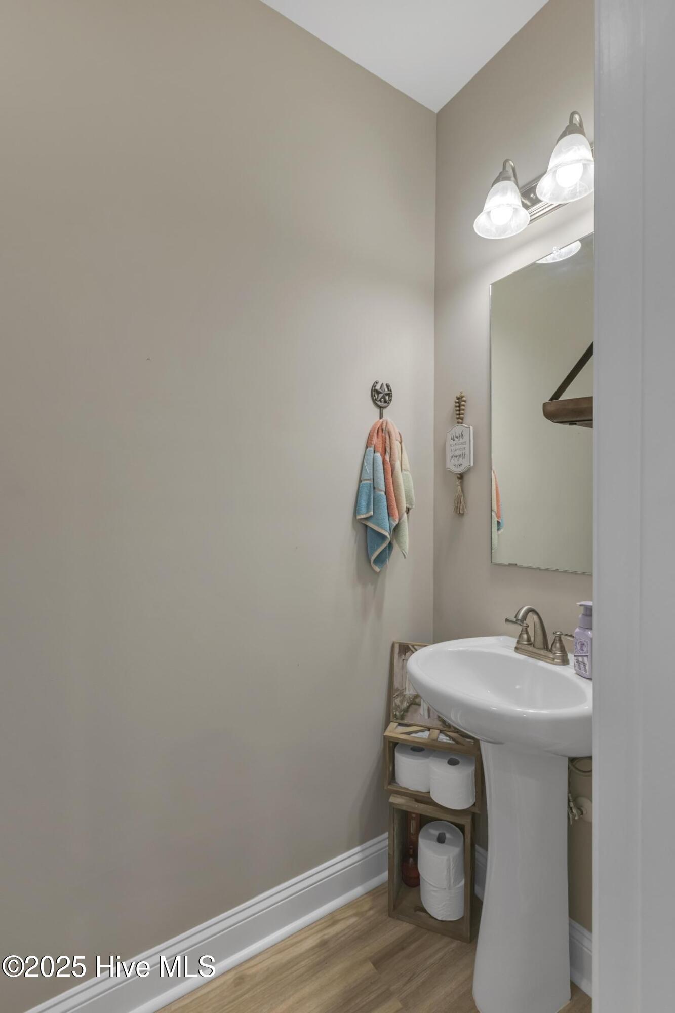 624 Jacks Xing Drive Hubert, NC 28539 - Photo 13 of 24 half bath