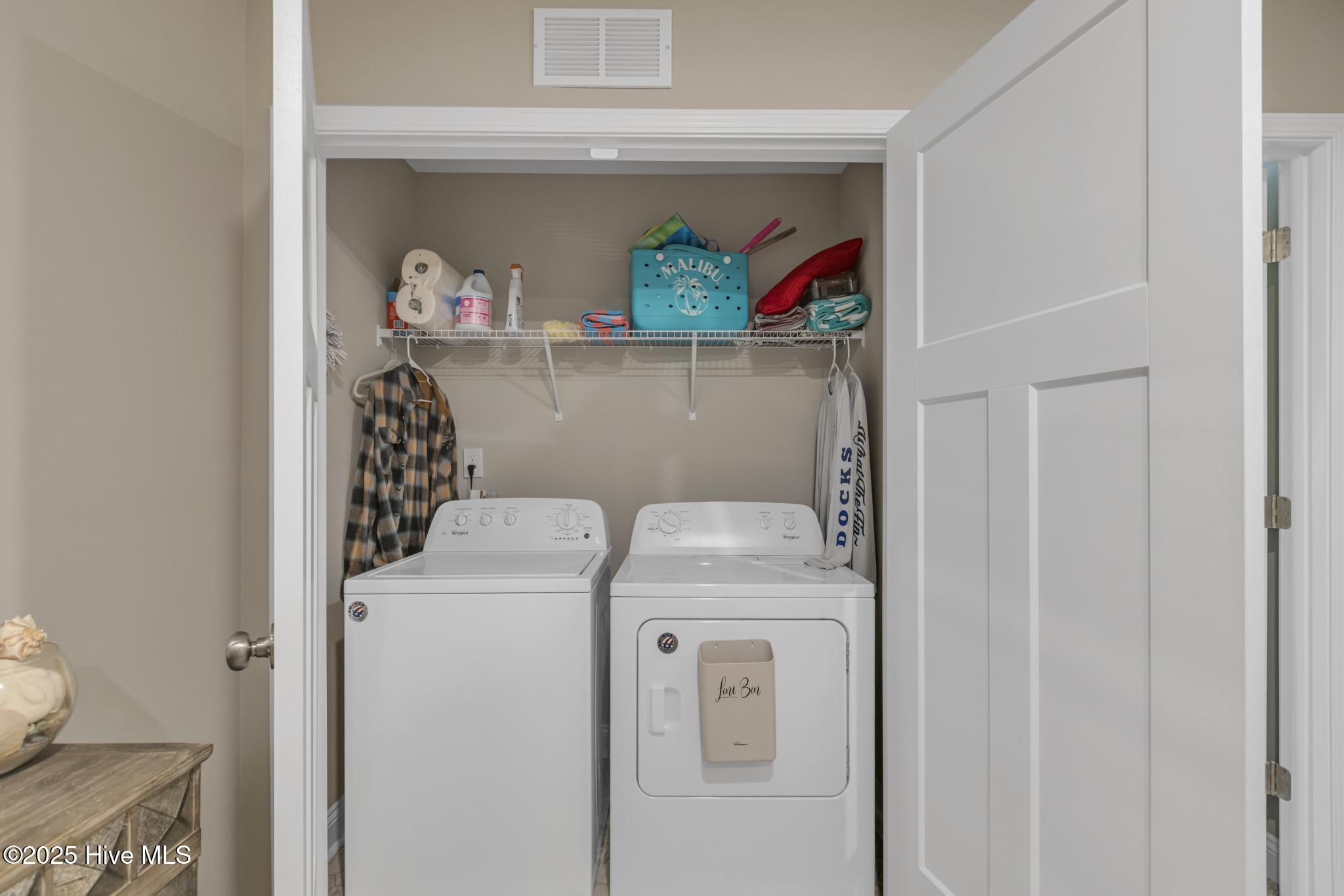 624 Jacks Xing Drive Hubert, NC 28539 - Photo 14 of 24 laundry