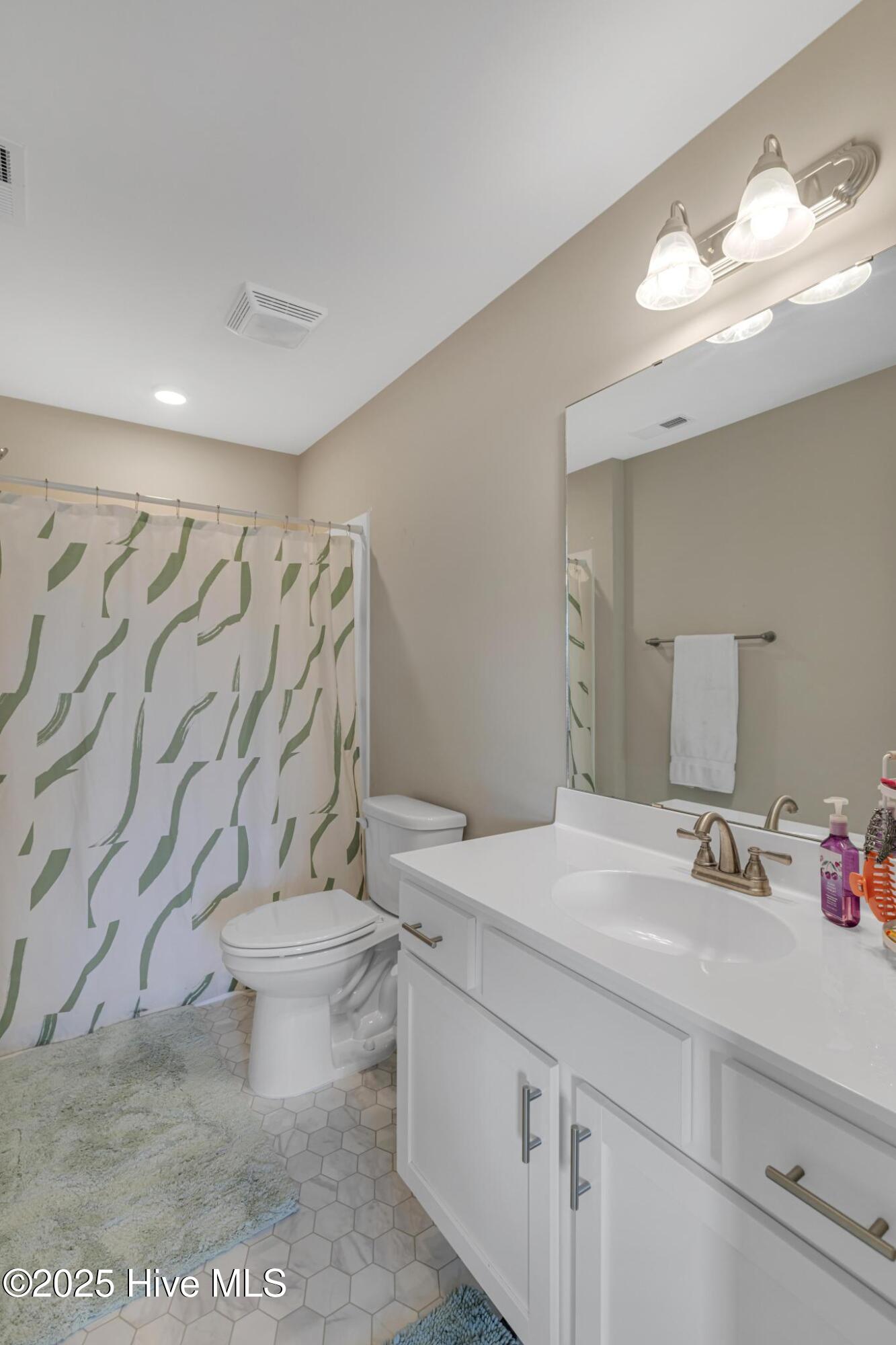 624 Jacks Xing Drive Hubert, NC 28539 - Photo 21 of 24 master bath