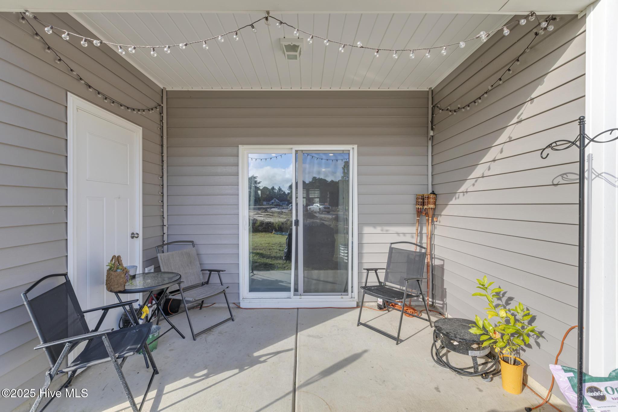 624 Jacks Xing Drive Hubert, NC 28539 - Photo 23 of 24 patio