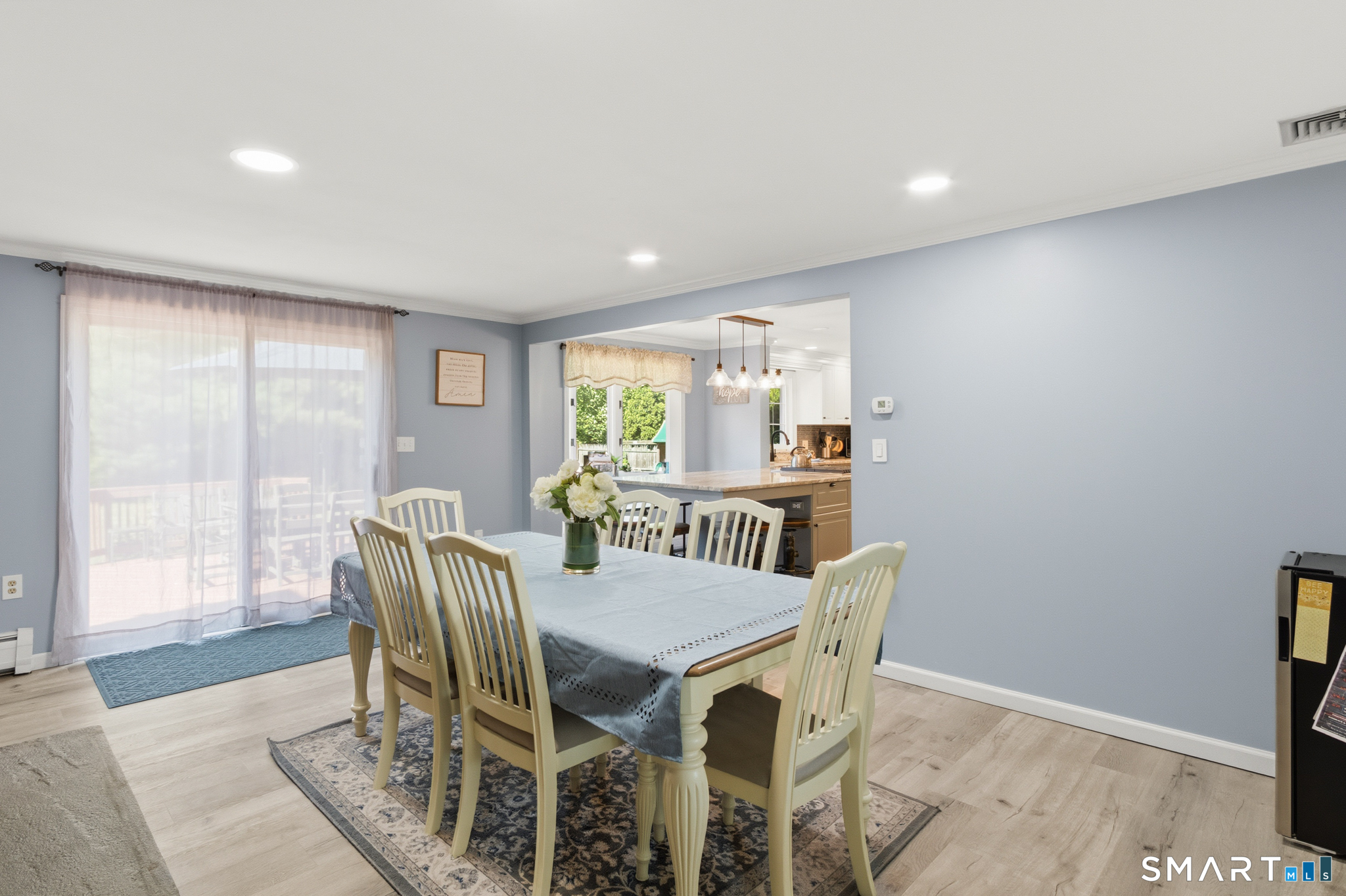 169 Tom Swamp Road Hamden, CT 06518 - Photo 10 of 40