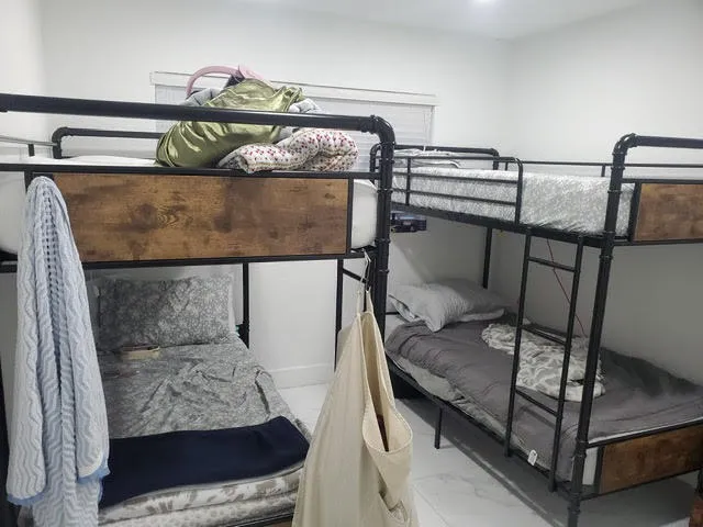 $5,800 | 411 Northwest 51st Avenue, Miami, FL 33126