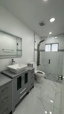 $5,800 | 411 Northwest 51st Avenue, Miami, FL 33126