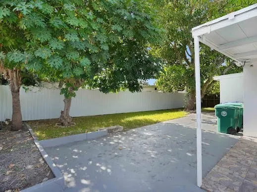 $5,800 | 411 Northwest 51st Avenue, Miami, FL 33126