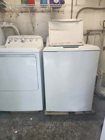 $5,800 | 411 Northwest 51st Avenue, Miami, FL 33126