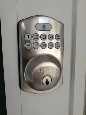 $5,800 | 411 Northwest 51st Avenue, Miami, FL 33126