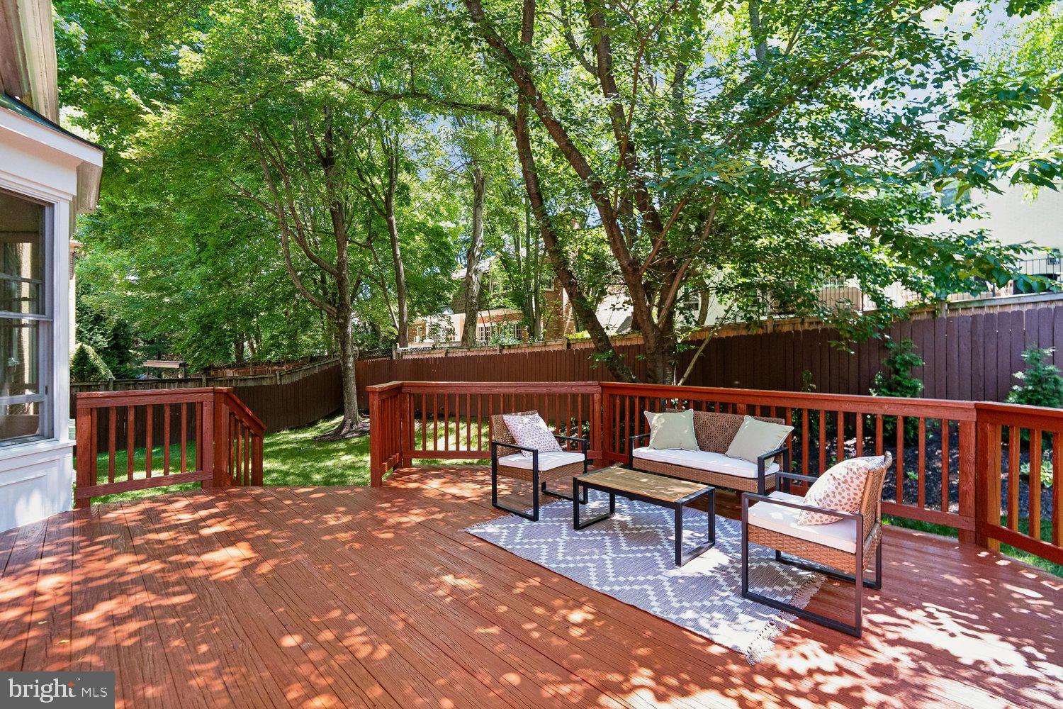5105 Warren Place Northwest Washington, DC 20016 - Photo 32 of 39 Deck