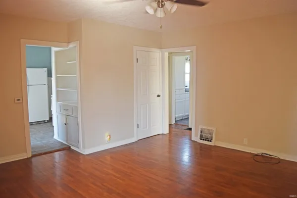 $169,900 | 932 Joan Avenue, Evansville, IN 47711