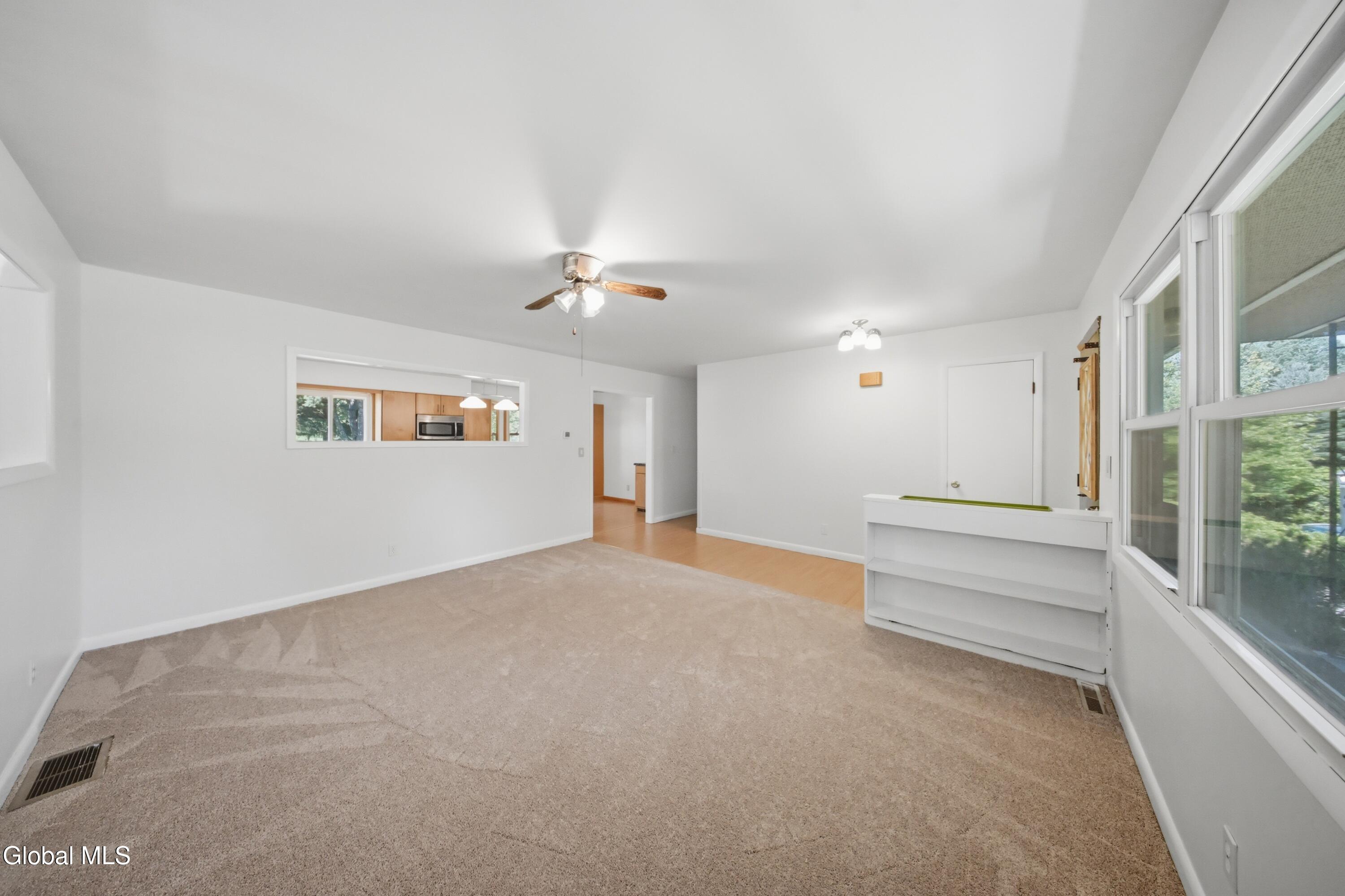 103 Smith Road Mechanicville, NY 12118 - Photo 6 of 36 6
