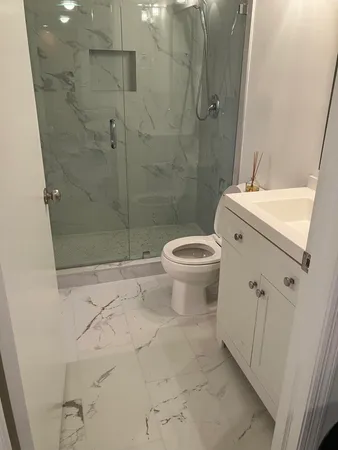 $3,300 | 133 Bay Colony Drive North, Juno Beach, FL 33408