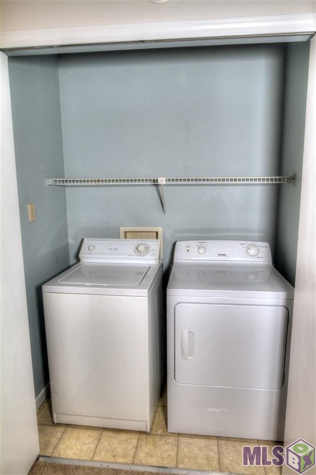2041 South Brightside View Drive, Unit E Baton Rouge, LA 70820 - Photo 8 of 10 Gallery Image 8