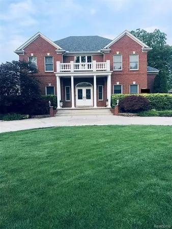 $499,000 | 15347 Drysdale Street, Southgate, MI 48195