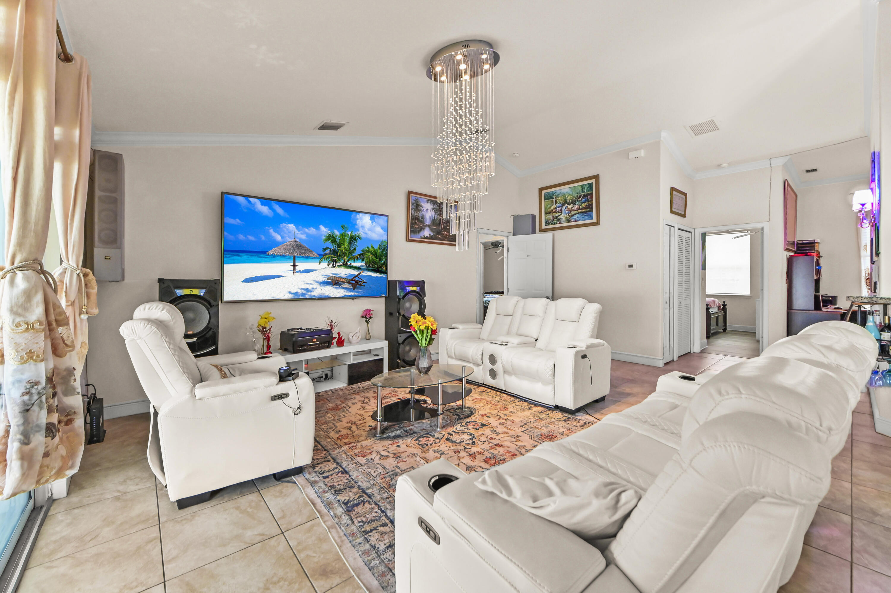2194 Southwest Salmon Road Port St. Lucie, FL 34953 - Photo 4 of 29 05 Living room 02