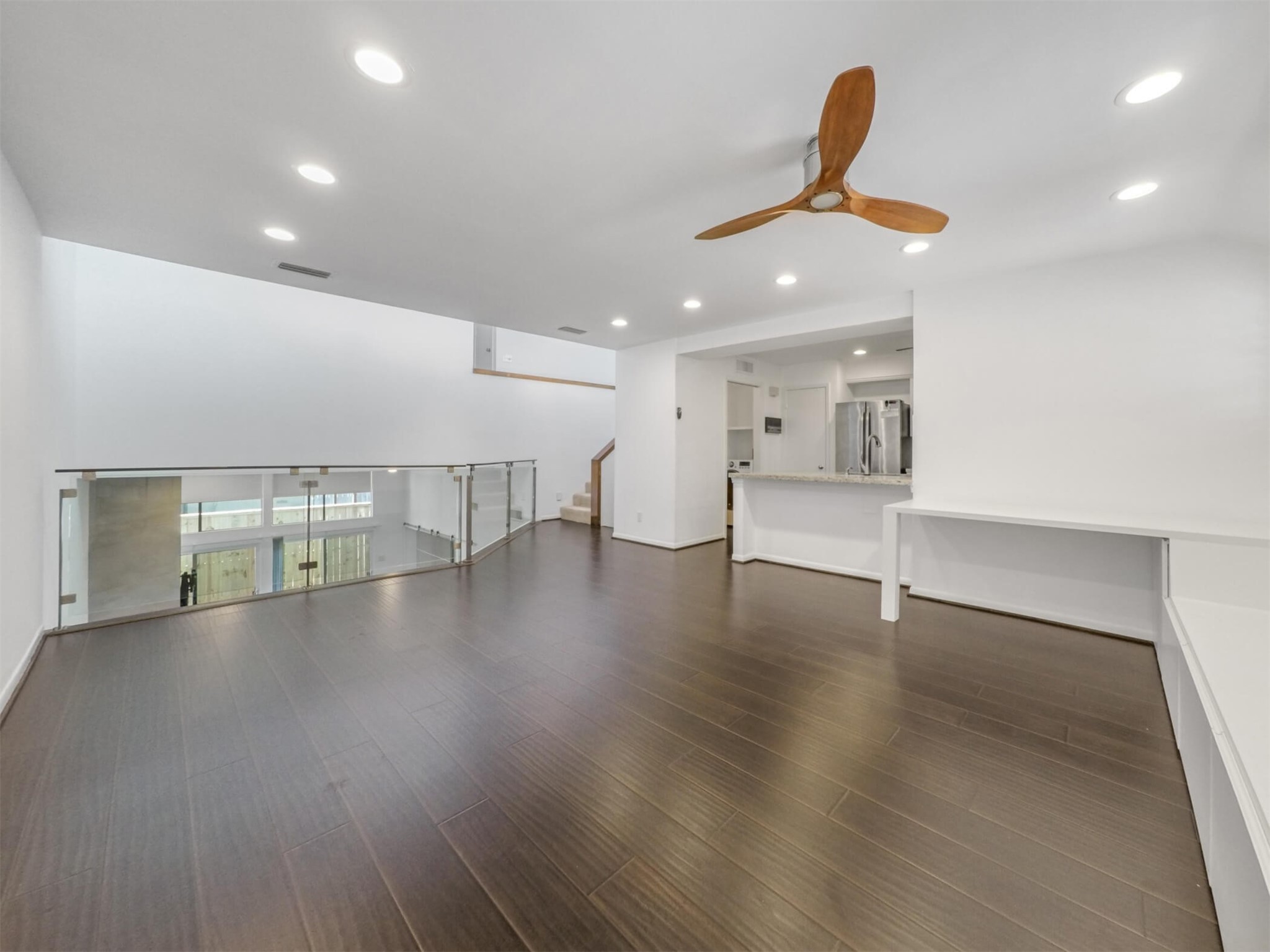 3407 Roseland Street Houston, TX 77006 - Photo 12 of 25