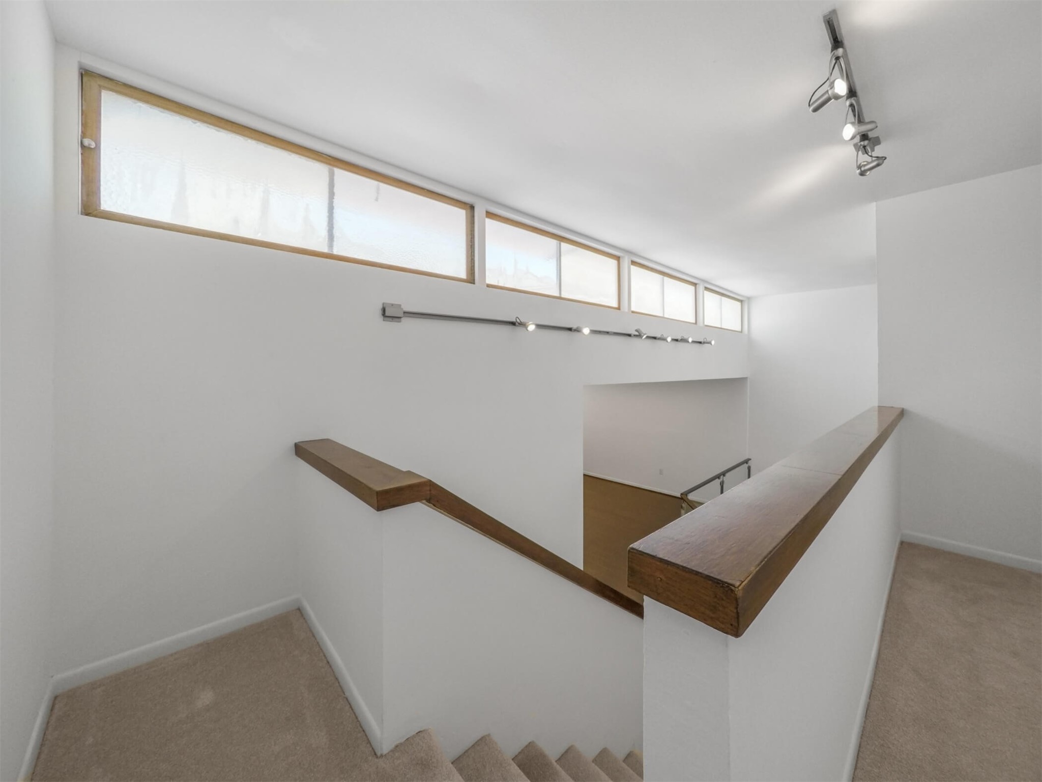 3407 Roseland Street Houston, TX 77006 - Photo 19 of 25