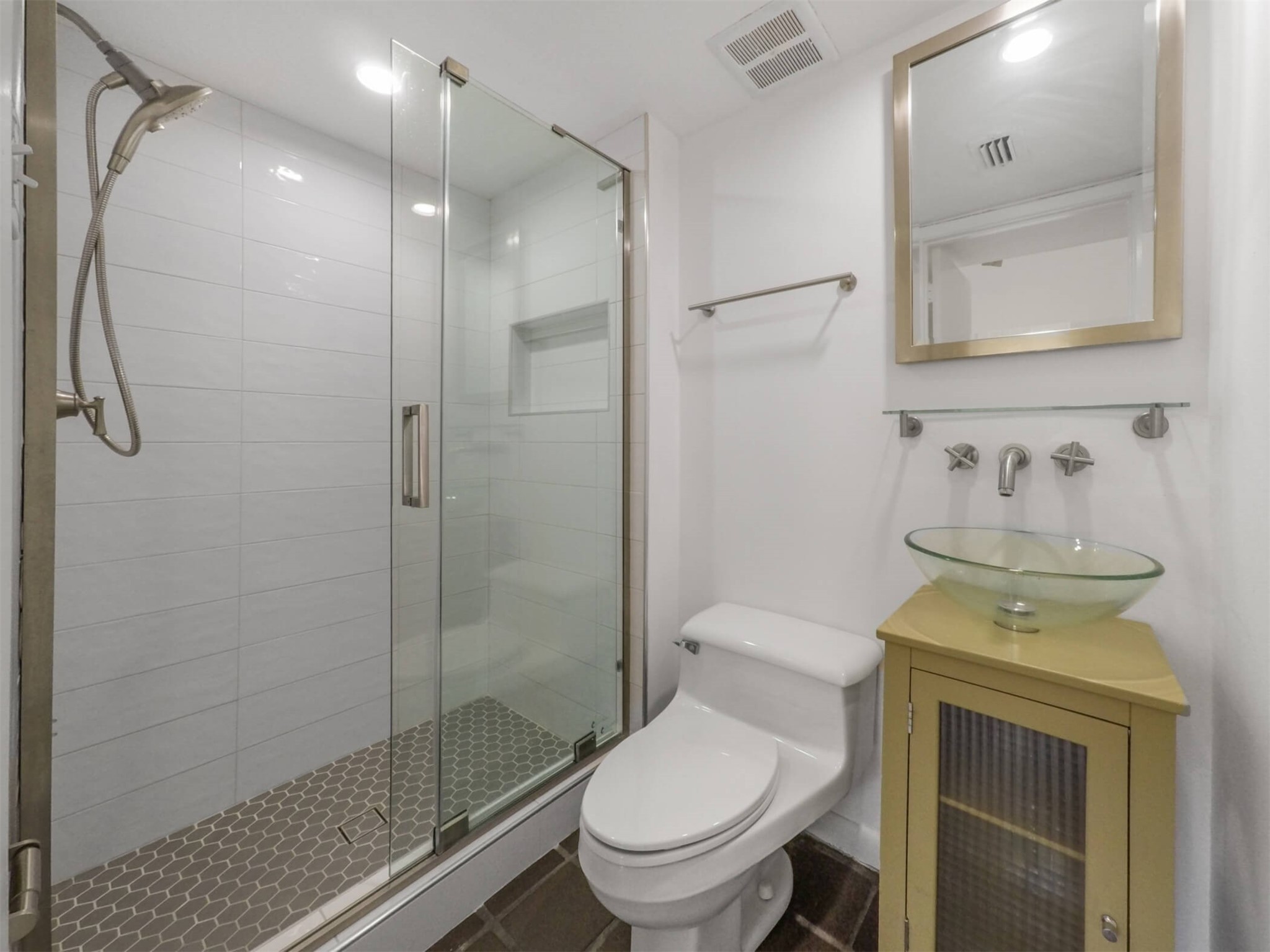 3407 Roseland Street Houston, TX 77006 - Photo 8 of 25