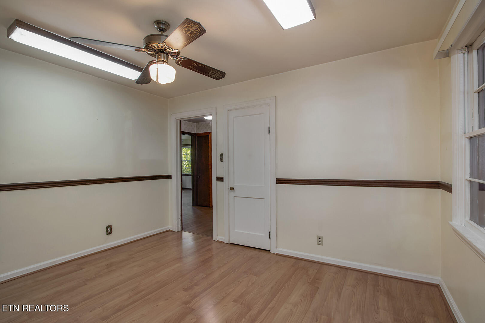 1309 Gamble Drive Heiskell, TN 37754 - Photo 32 of 47 34_GambleDrive_1309_Bedroom4_02