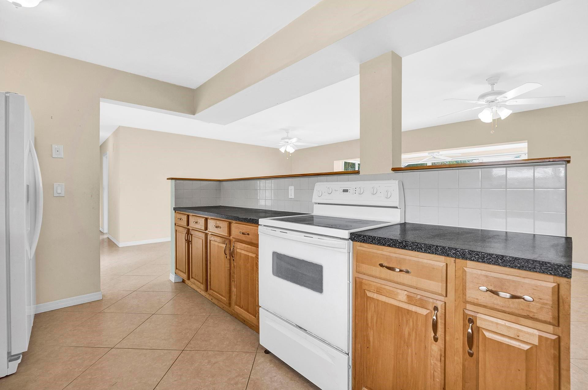 1120 Southwest 13th Street Boca Raton, FL 33486 - Photo 9 of 22 Photo 9