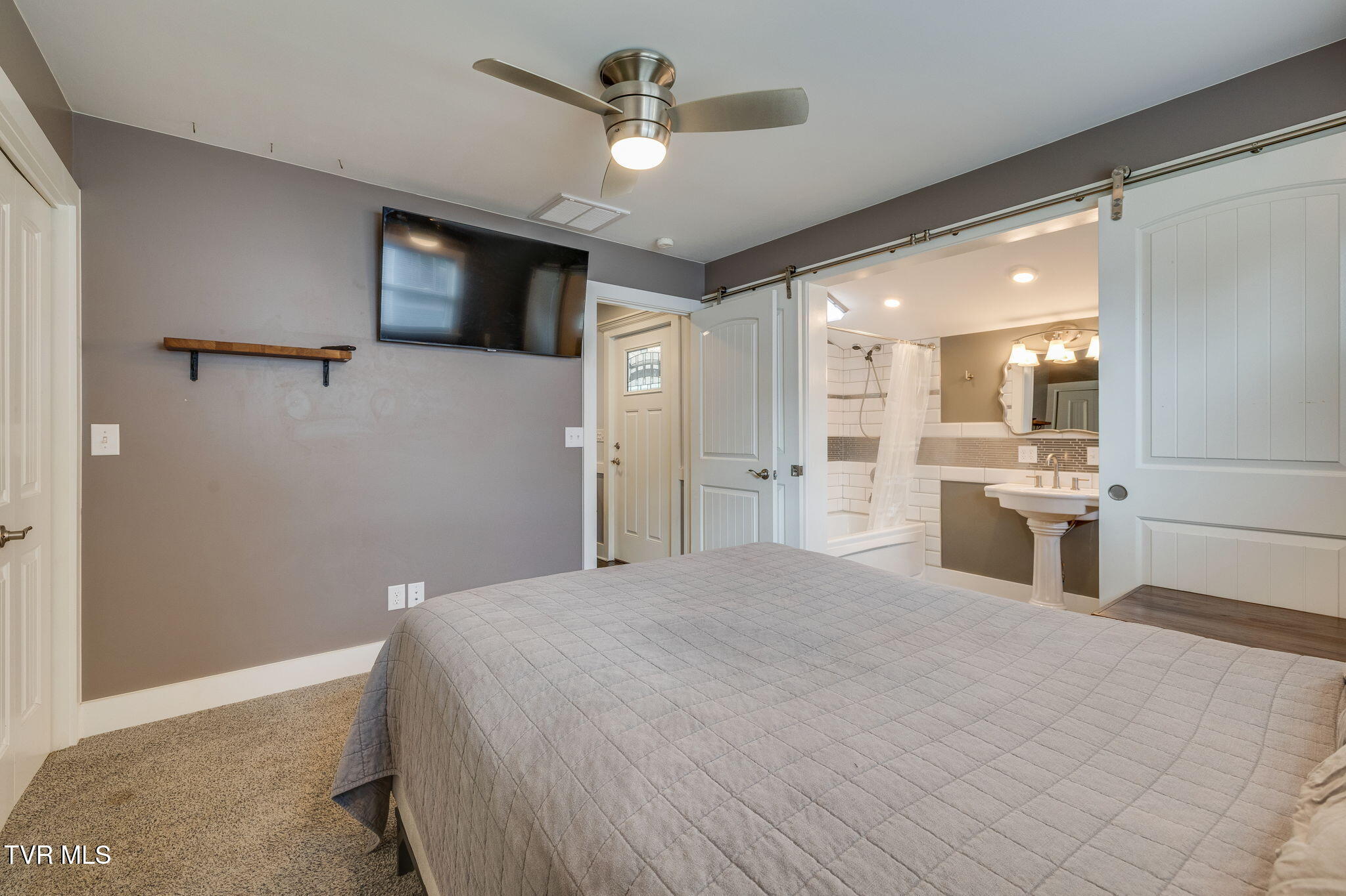 117 Sam Rogers Road Erwin, TN 37650 - Photo 19 of 31 015