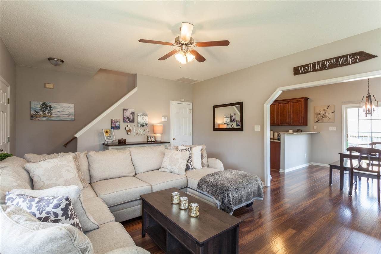 7109 Sandy Grass Court Raleigh, NC 27610 - Photo 6 of 24 Family Room