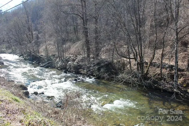 $1,500,000 | Tbd Tee Pee Drive, Whittier, NC 28789