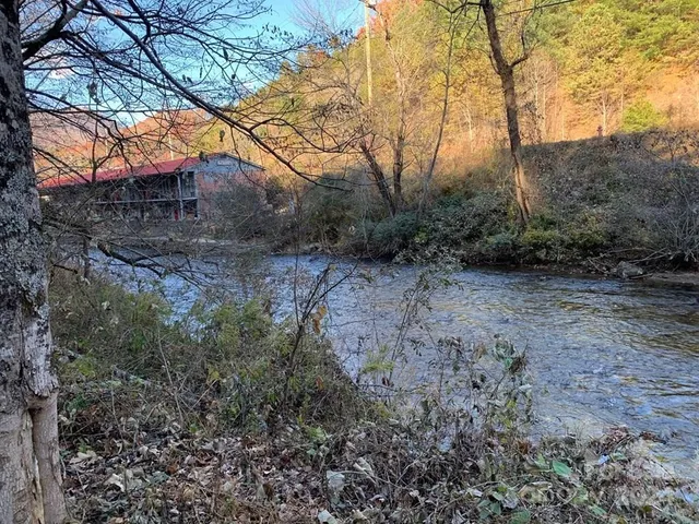 $1,500,000 | Tbd Tee Pee Drive, Whittier, NC 28789