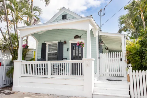 $2,250,000 | 1119 Whitehead Street, Key West, FL 33040