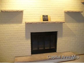 133 Basswood Road Springfield, IL 62712 - Photo 3 of 6